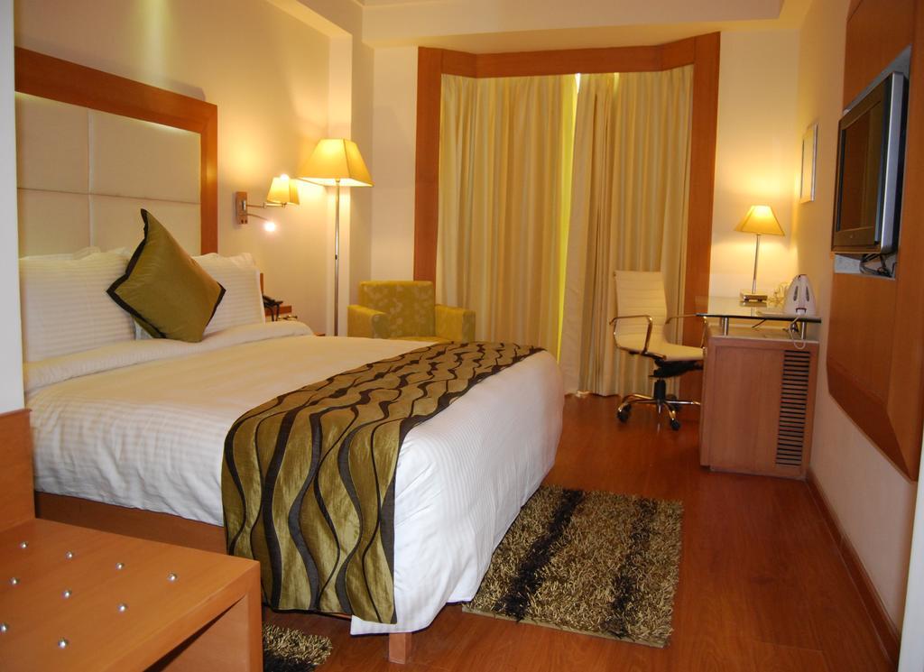 Ambrosia Sarovar Portico Haridwār Eksteriør billede