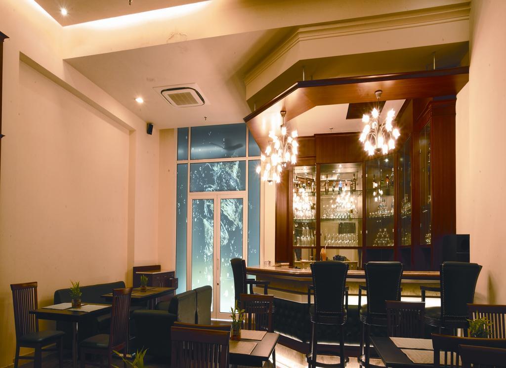 Ambrosia Sarovar Portico Haridwār Eksteriør billede