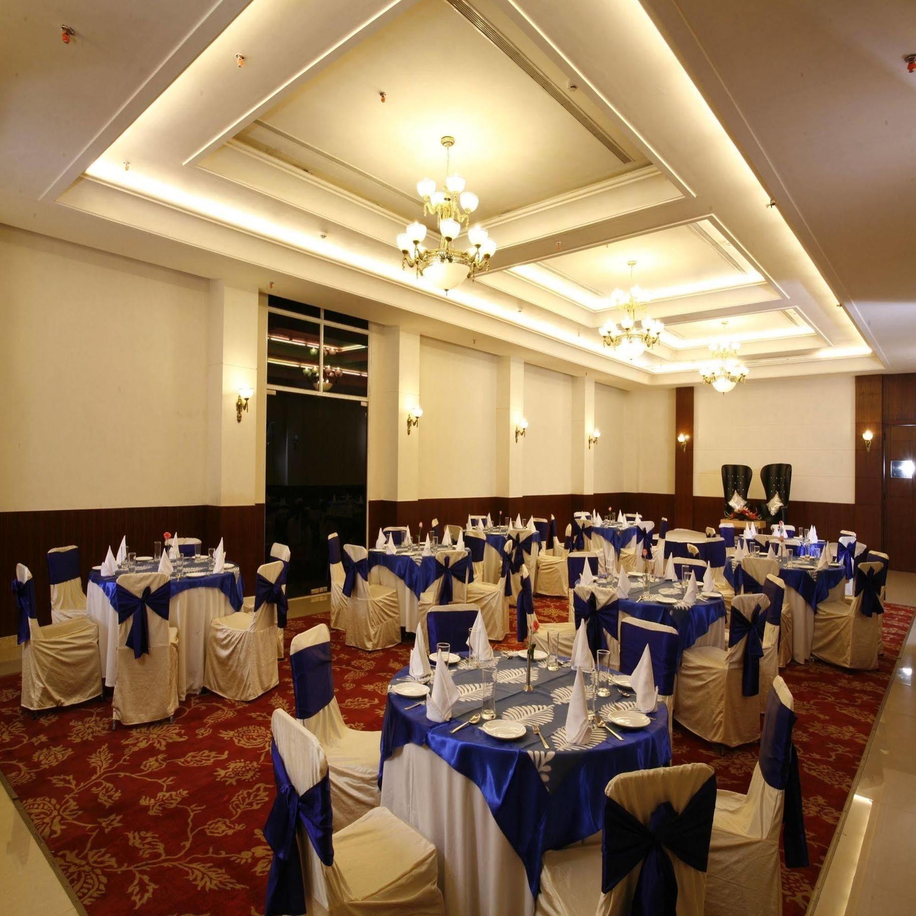 Ambrosia Sarovar Portico Haridwār Eksteriør billede